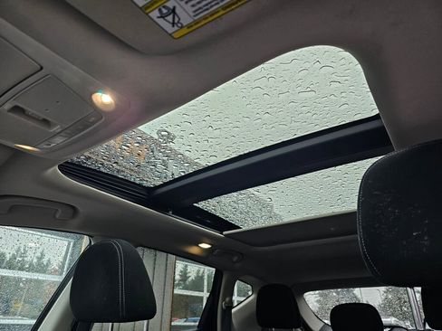 Used 2017 Nissan Murano Platinum image 24