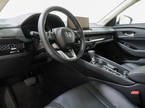 Used 2025 Honda Accord Touring image 20