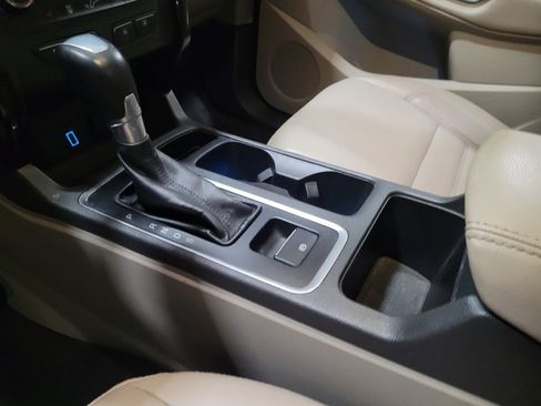 Used 2017 Ford Escape Titanium image 26