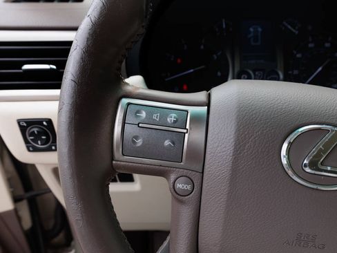 Used 2010 Lexus GX 460 w/ Comfort Plus Pkg AWD/4WD image 15