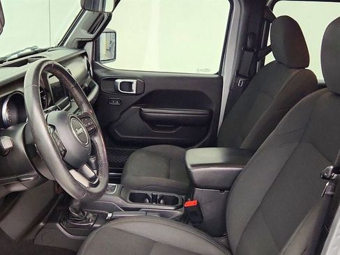 Used 2019 Jeep Wrangler Unlimited Sport S AWD/4WD image 20