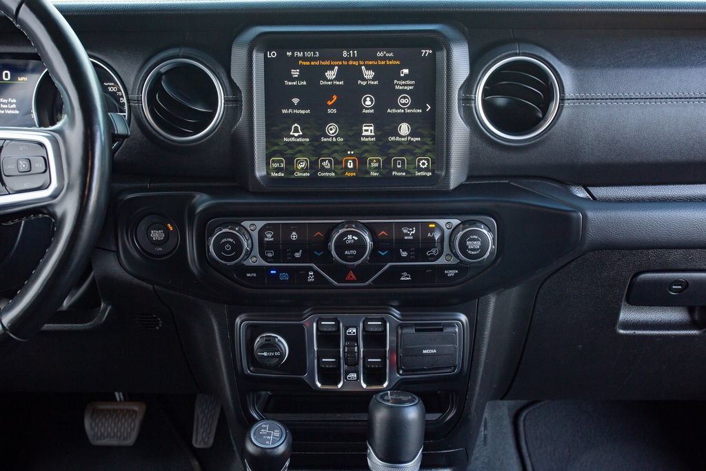 Used 2022 Jeep Wrangler Unlimited Sahara w/ Cold Weather Group AWD/4WD image 23