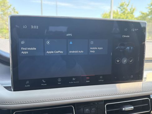 Used 2023 Lincoln Nautilus AWD w/ Premium Package image 22