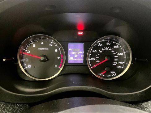 Used 2017 Subaru Crosstrek 2.0i Premium AWD/4WD image 24