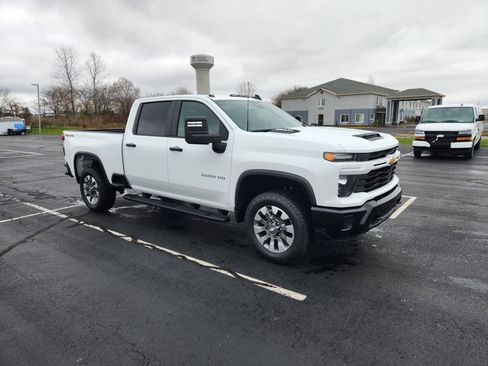 New 2026 Chevrolet Silverado 2500 Custom image 6