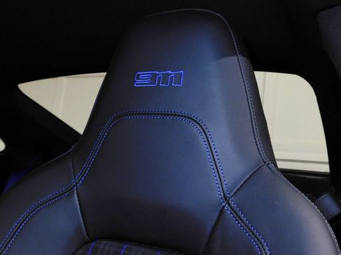Used 2025 Porsche 911 Carrera T RWD image 52