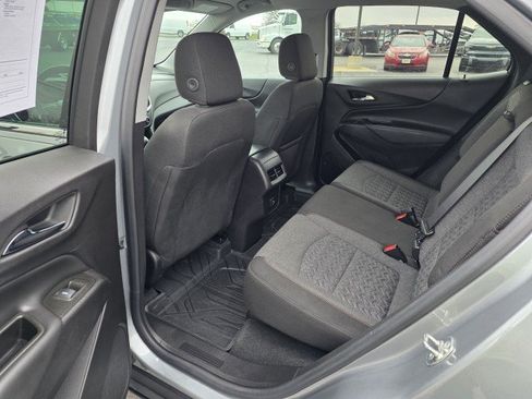 Used 2024 Chevrolet Equinox LT w/ LPO, Floor Liner Package FWD image 9