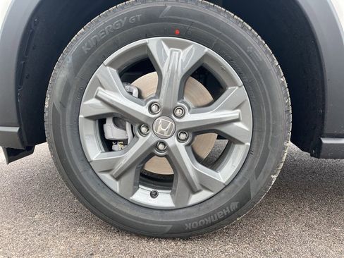 New 2026 Honda HR-V LX image 6