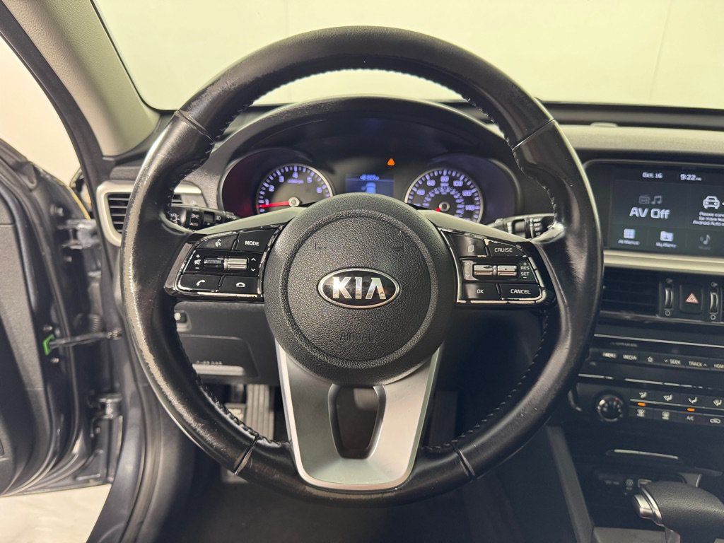 Used 2020 Kia Optima S w/ S Panoramic Sunroof Package FWD image 14
