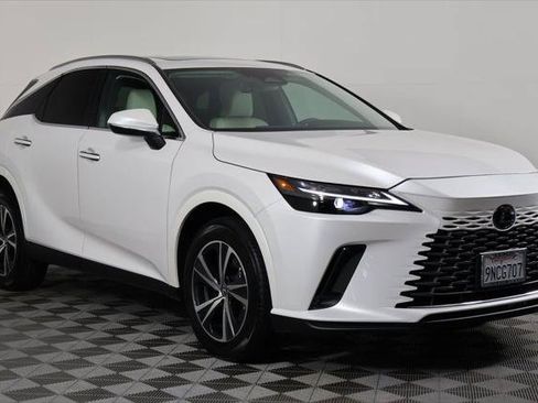 Certified 2024 Lexus RX 350 FWD w/ Technology Package image 3