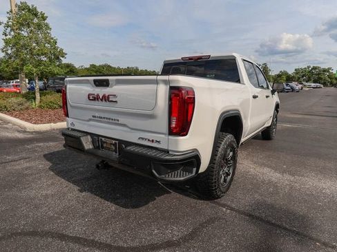 Used 2024 GMC Sierra 1500 AT4X AWD/4WD image 9