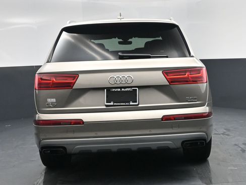 Used 2017 Audi Q7 3.0T Premium Plus image 13