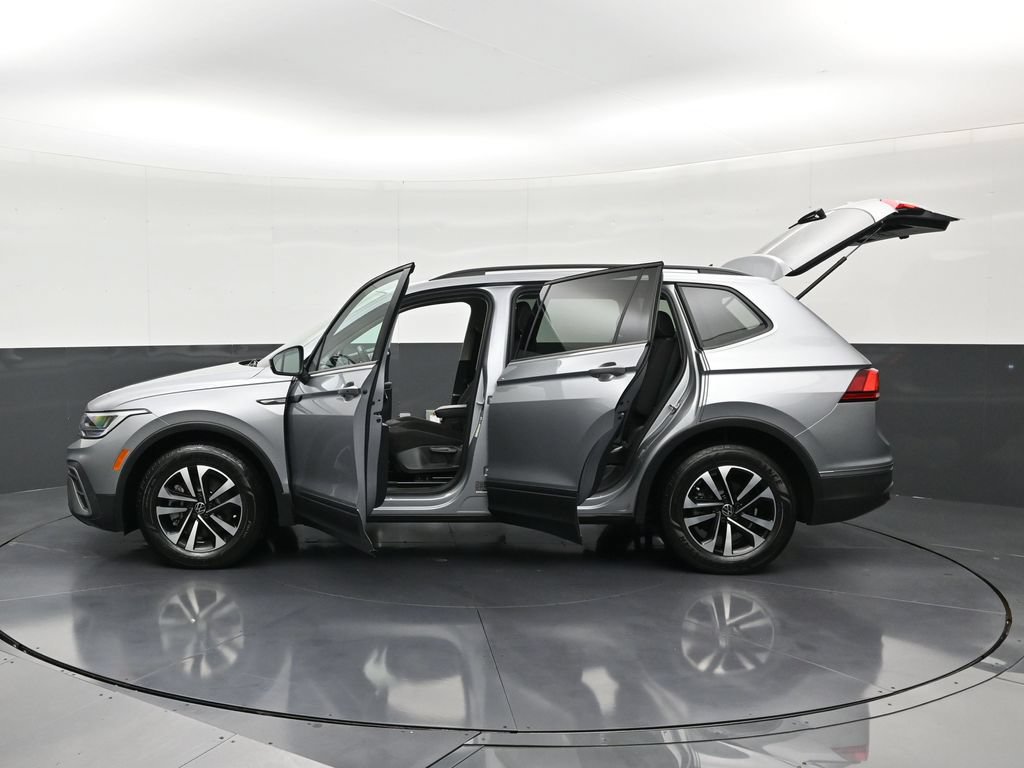 Used 2024 Volkswagen Tiguan S FWD image 36