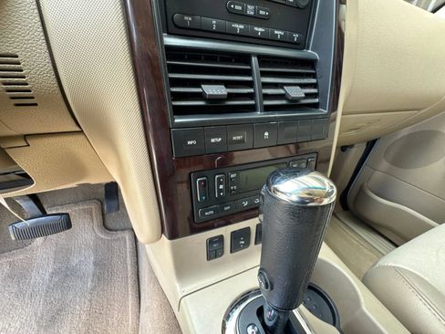 Used 2006 Ford Explorer Limited RWD image 29