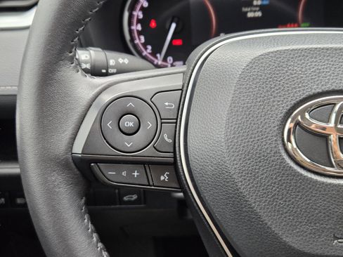 Used 2024 Toyota RAV4 XLE Premium image 24