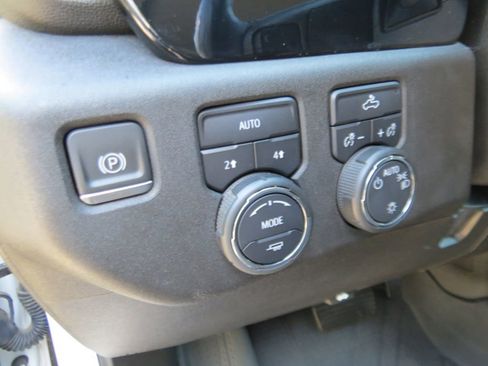 Certified 2024 Chevrolet Silverado 1500 LT AWD/4WD image 23