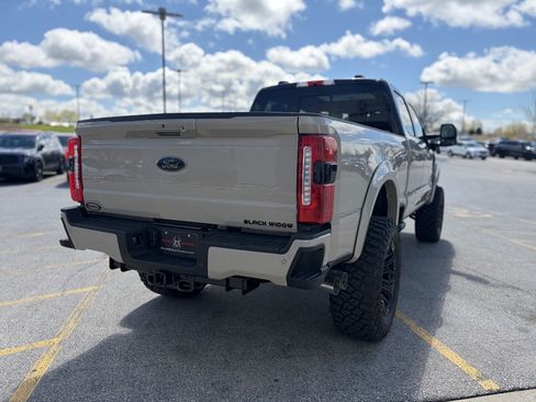 New 2026 Ford F250 Lariat w/ Black Appearance Package AWD/4WD image 5