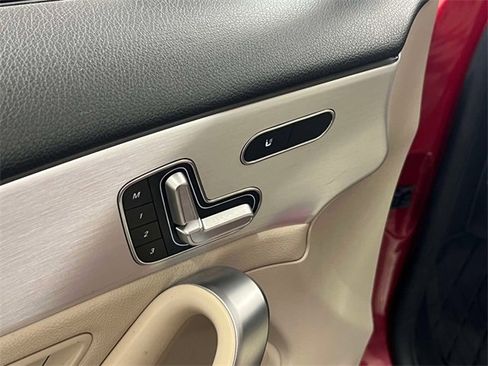 Certified 2021 Mercedes-Benz A 220 4MATIC image 18