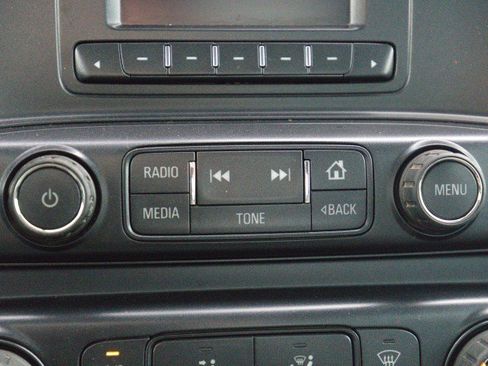 Used 2016 Chevrolet Silverado 2500 W/T AWD/4WD image 22