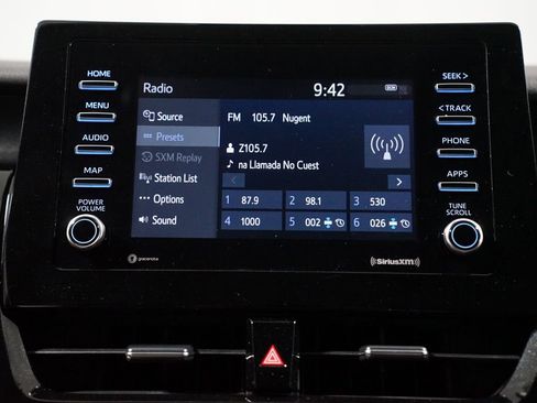 Used 2022 Toyota Camry SE FWD image 18