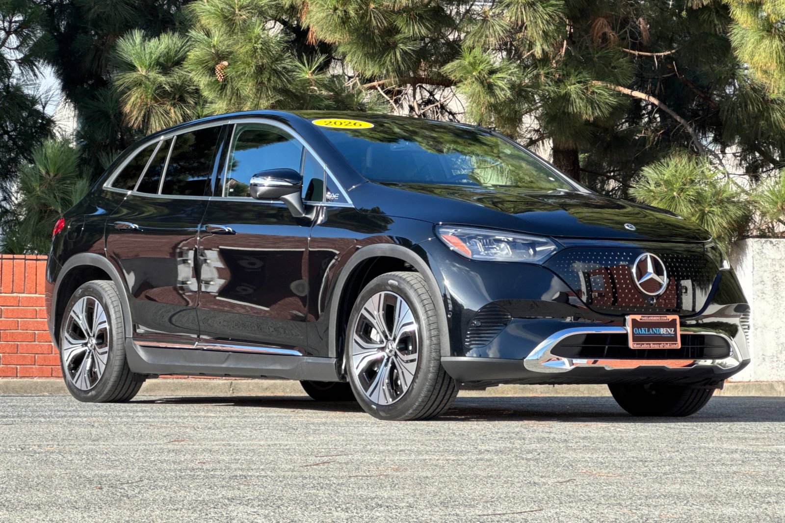 Certified 2026 Mercedes-Benz EQE 320+ SUV image 2