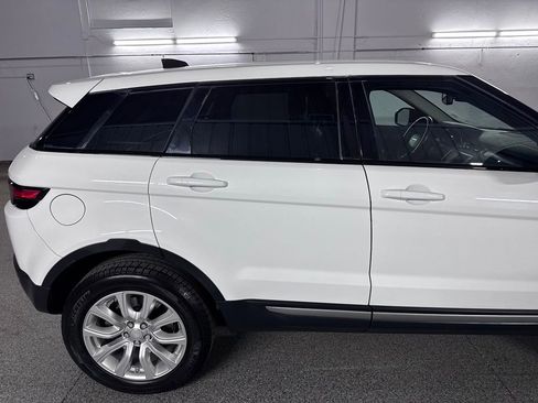 Used 2019 Land Rover Range Rover Evoque AWD/4WD image 5