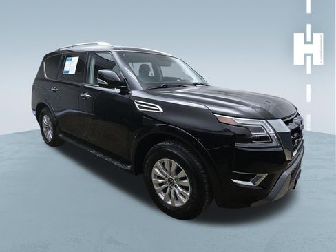 Used 2024 Nissan Armada SV AWD/4WD image 1