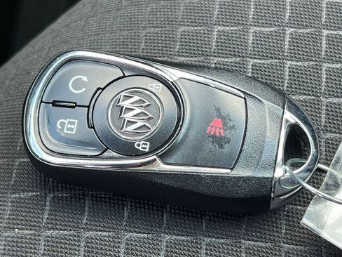 Certified 2022 Buick Encore Preferred w/ Safety Package II image 32