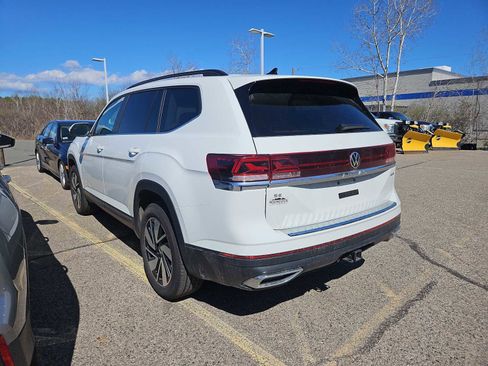 Certified 2024 Volkswagen Atlas SE AWD/4WD image 3