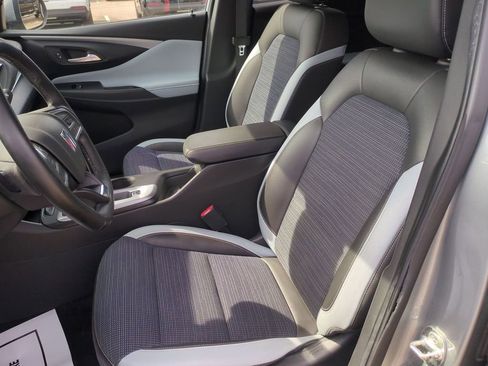 Used 2024 Buick Envista Preferred w/ Convenience I Package image 12