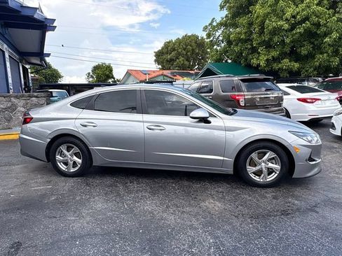 Used 2021 Hyundai Sonata SE FWD image 5