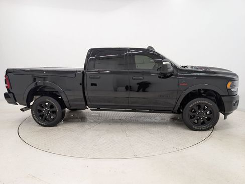 Used 2024 RAM 2500 Limited image 8