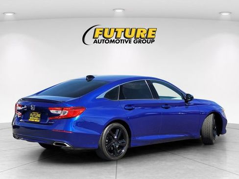 Used 2021 Honda Accord Sport image 4