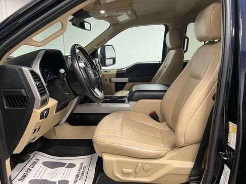 Used 2021 Ford F250 Lariat w/ Lariat Ultimate Package AWD/4WD image 20