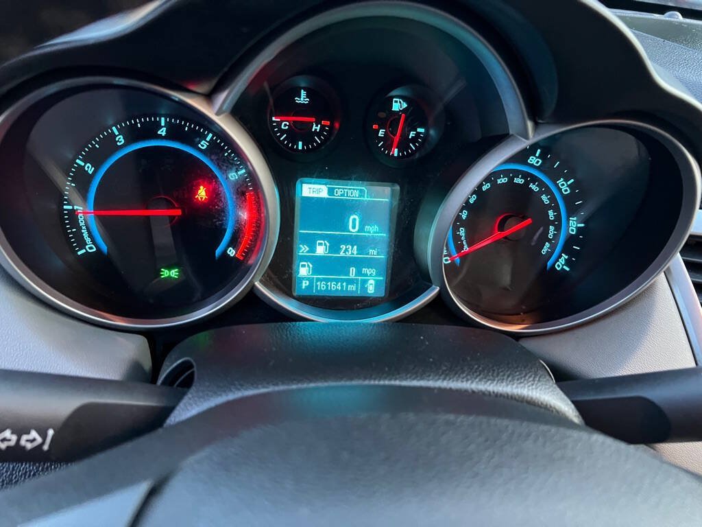 Used 2014 Chevrolet Cruze LT FWD image 23
