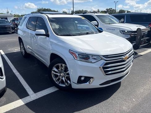 Used 2018 Chevrolet Traverse High Country AWD/4WD image 3
