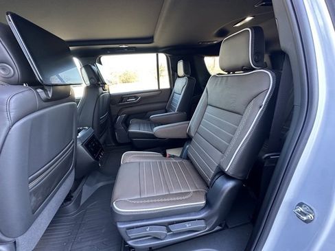 New 2026 GMC Yukon XL Denali Ultimate w/ LPO, Floor Liner Package image 25