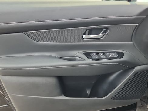 New 2025 Nissan Murano SV w/ Cargo Package image 9