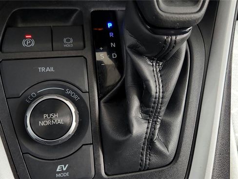 Certified 2024 Toyota RAV4 AWD Hybrid image 46