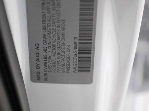 Certified 2025 Audi S5 Premium Plus w/ Premium Plus Package AWD/4WD image 40