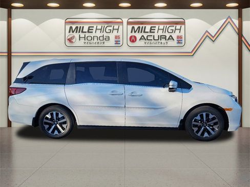 New 2026 Honda Odyssey EX-L image 3