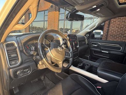 Used 2019 RAM 2500 Laramie image 22