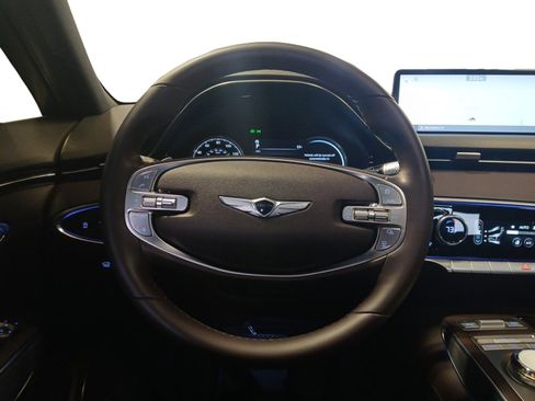 Used 2023 Genesis GV70 2.5T w/ Advanced Package image 12