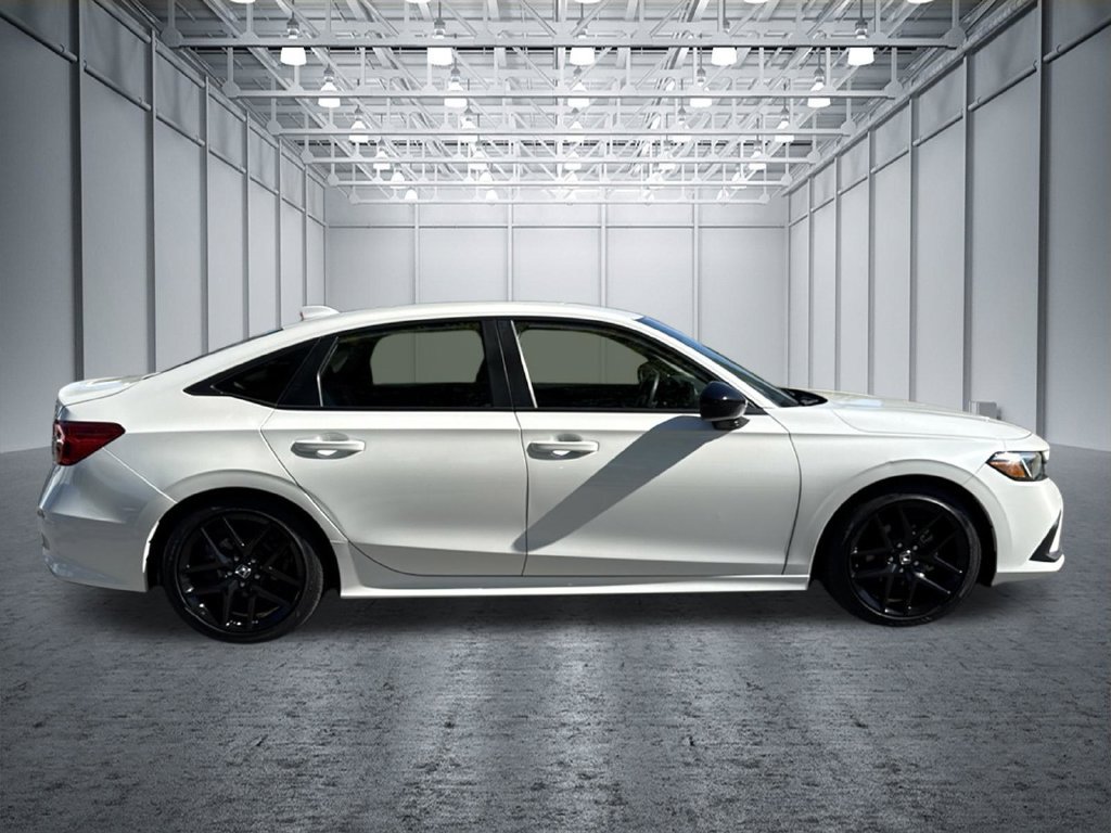 Used 2023 Honda Civic Sport image 8
