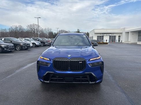 Used 2024 BMW X7 M60i w/ Executive Package image 2