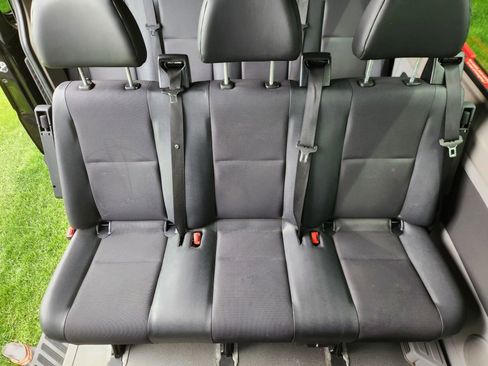 Used 2016 Mercedes-Benz Sprinter 2500 image 16