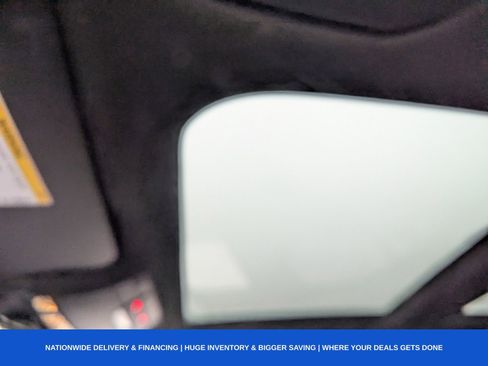 Used 2019 Mercedes-Benz GLC 300 GLC 300 w/ Premium Package image 22