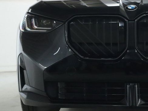 Certified 2025 BMW X3 xDrive30i w/ Premium Package image 7