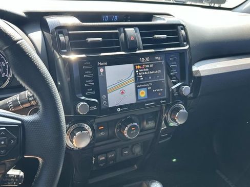 Used 2020 Toyota 4Runner Venture w/ Moonroof Package AWD/4WD image 26