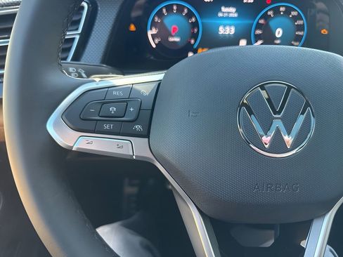 New 2026 Volkswagen Atlas Cross Sport SEL R-Line AWD/4WD image 14